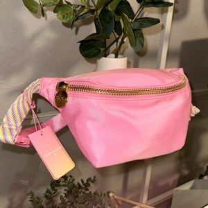 STONEY CLOVER LN. X TARGET PINK FANNY PACK